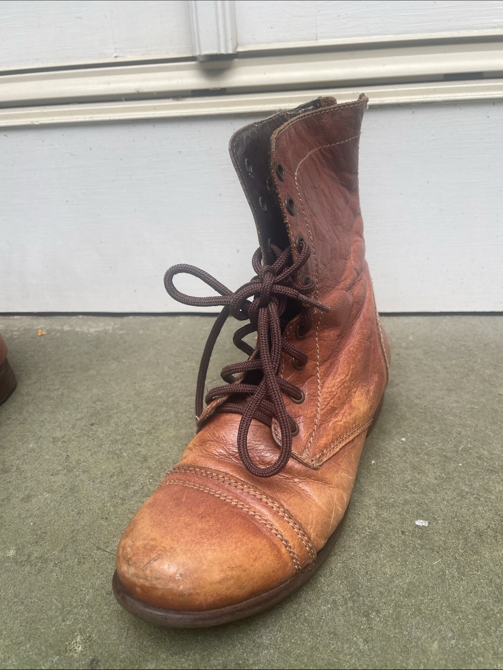 Steve Madden Cognac Brown Leather Lace-Up Ankle Boots - Picture 10 of 16